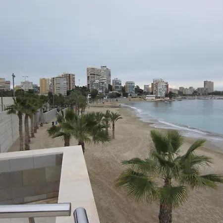 Mirando Al Mar 公寓 *